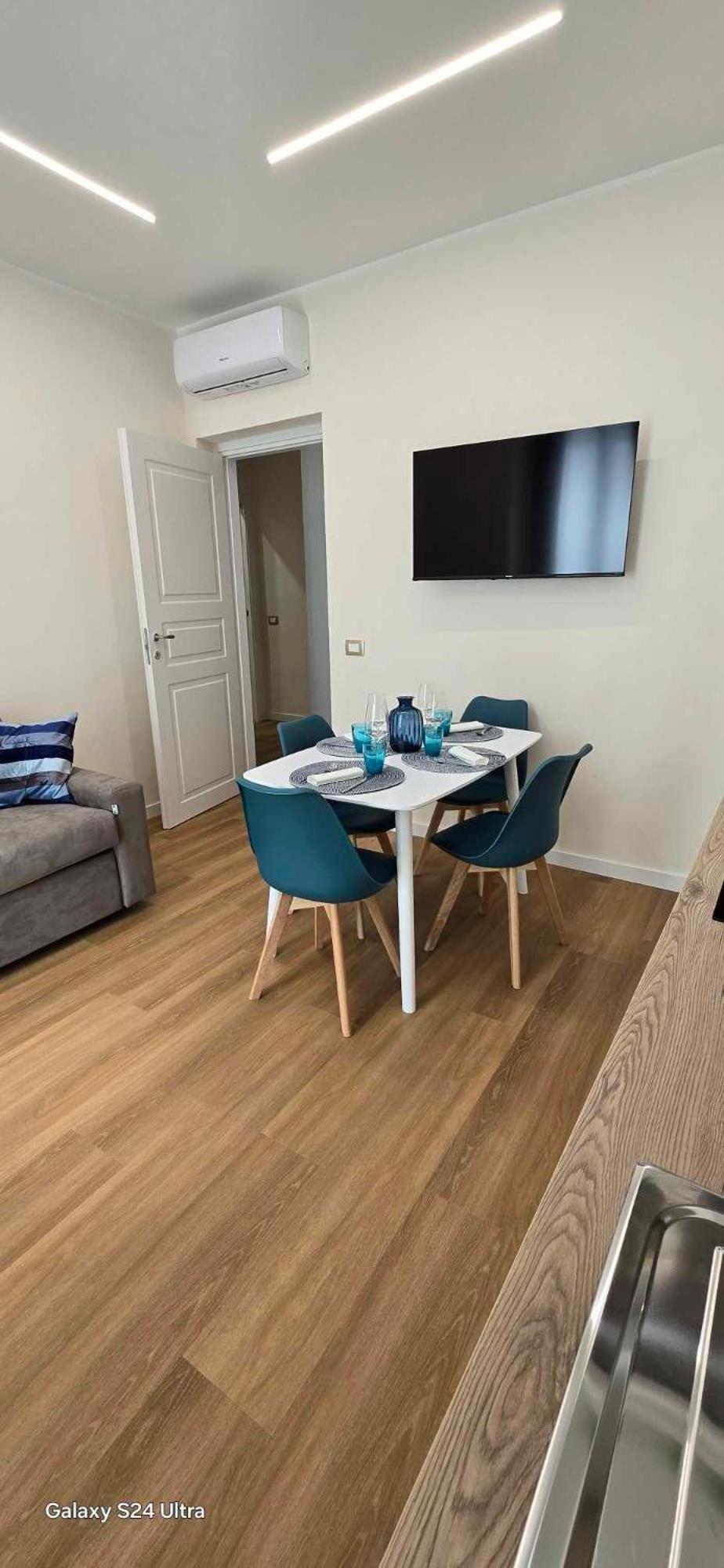 The Dream Apartment 100 M Dal Mare Savona Bagian luar foto